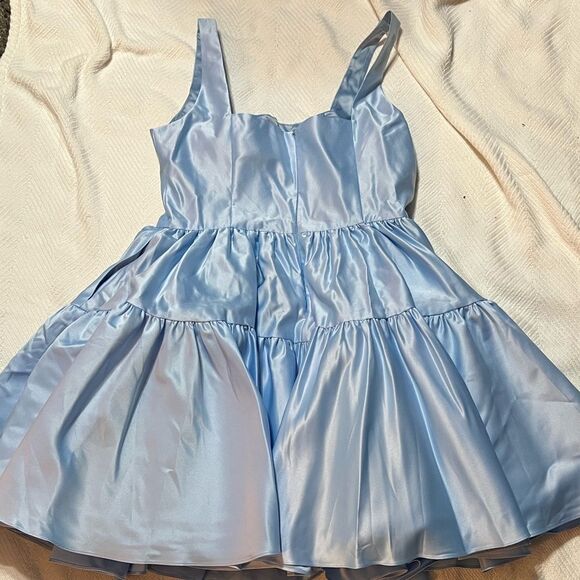 Chelsea Reece DREAM DRESS IN INGENUE BLUE - Picture 2 of 4